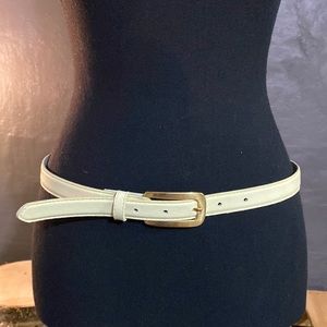 Women’s Belt
Size Small